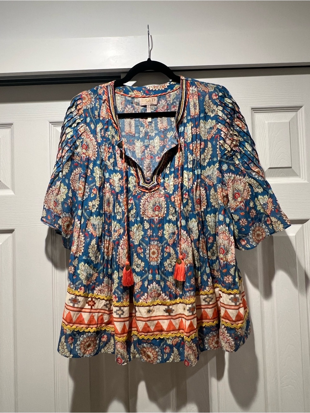 Boho Floral Tassel Tunic Top in Blue